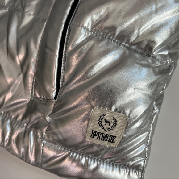 Victoria’s Secret PINK LIMITED EDITION SILVER PUFFER VEST Size Small NWT - Picture 10 of 13